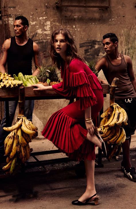 Fashion Loves Cuba, But Only as a Backdrop | Cuba fashion, Editorial ...