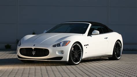 Maserati GranCabrio Photos Overview