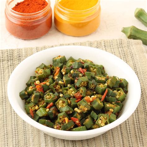 Bhindi Bhaji Recipe - Simple & Easy Indian Vegetable Curry of Okra and ...