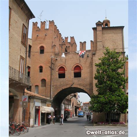 Photo Ferrara, Emilia-Romagna | Welt-Atlas.de