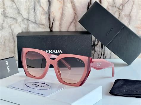 PRADA SUNGLASSES - Timezoo