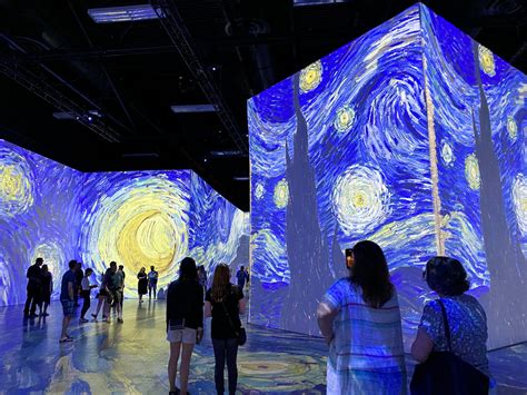 What is the "immersive" Van Gogh experience? — The Anthrotorian