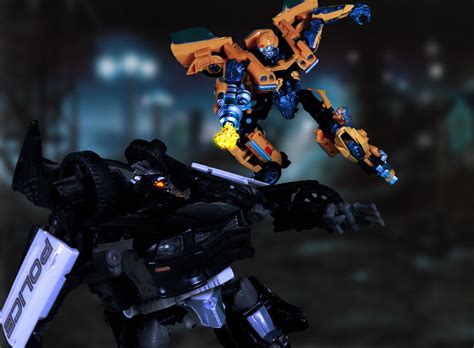 bumblebee vs barricade 2 by ultron98 on DeviantArt