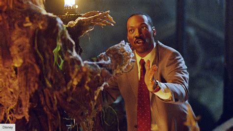 Disney’s new Haunted Mansion movie gets a spooky first trailer