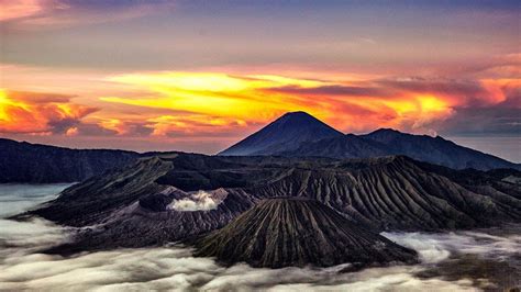 Pemandangan Gunung Terindah Di Indonesia - Pariwisata Dunia