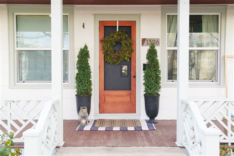 15 Ways to Decorate Your Front Porch with Plants | Proven Winners