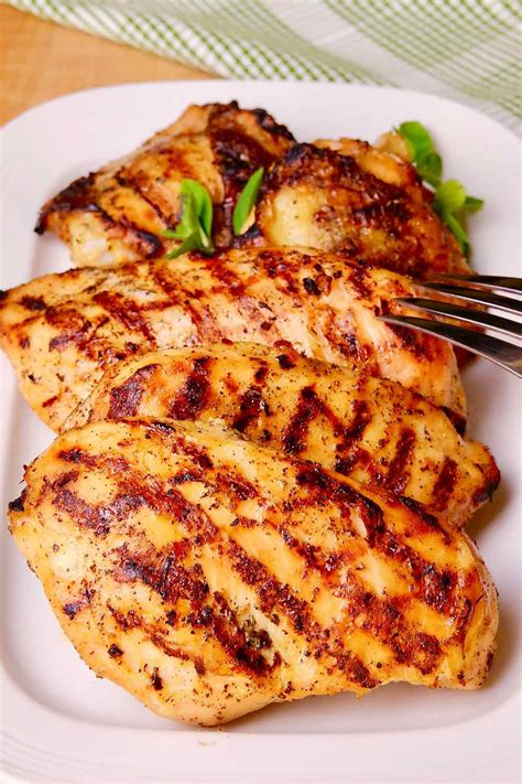 Grilled Mediterranean Chicken - Grilled Mediterranean Chicken