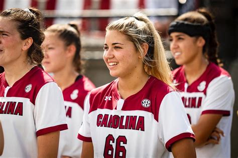 Gamecock Women’s Soccer on Twitter: "All smiles from us😊😄😁😆☺️😀"