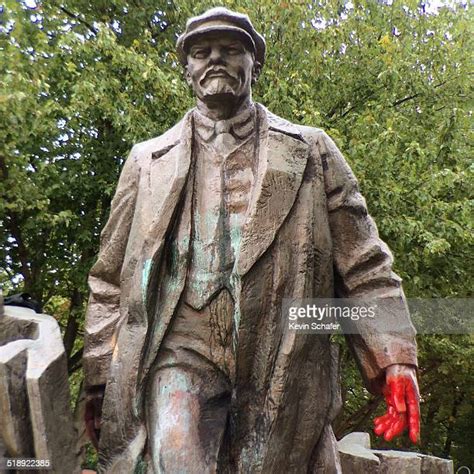 12 Statue Of Lenin (Seattle) Stock Photos, High-Res Pictures, and ...