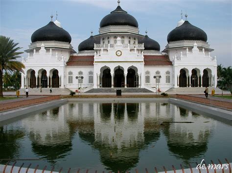 Masjid Raya Baiturrahman, Banda Aceh (Bagian I) - Aceh Tourism Agency