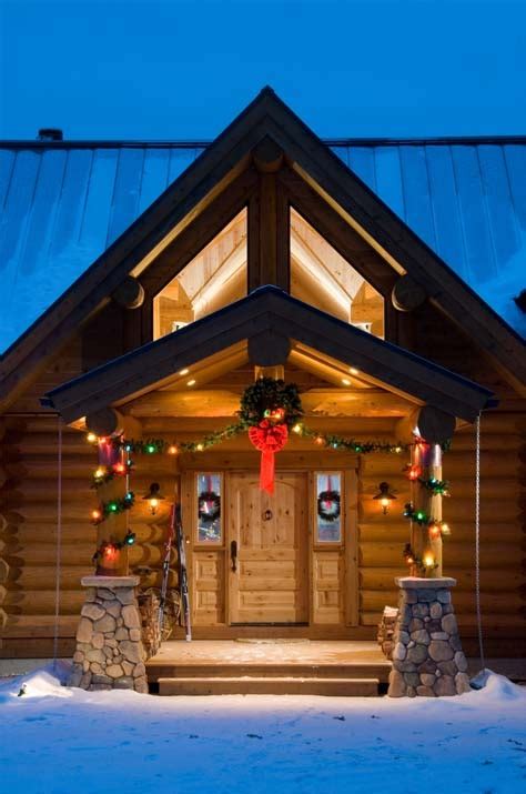 33 Cute Log Cabin Christmas Decorations