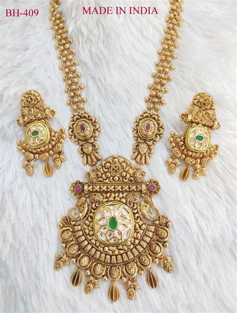 Pin by madhusudan bohra on India jewelry | Gold necklace designs ...