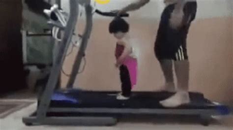 Workout Baby GIF - Workout Baby Training - Discover & Share GIFs