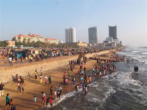 colombo-sri-lanka-beach • JOURJOUR Deals