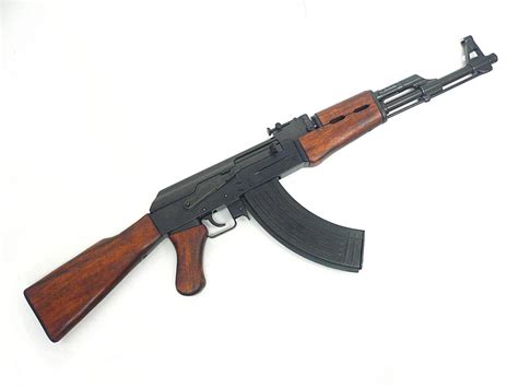 KALASHNIKOV AK-47, 1947 FACTSHEET Total length 87 cms. Material S...