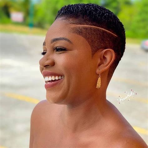 18 Short Natural Hairstyles for the Black Women - Curly Craze | Short ...