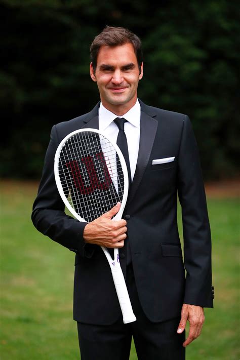 Roger Federer Has Always Been the Best-Dressed Man at Wimbledon | GQ