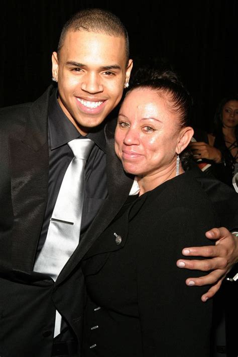 Chris Brown’s Mom — Singer Trying To Repair Relationship With His Mom ...