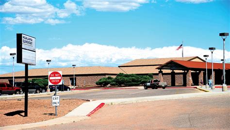 Kingman Unified School District board votes to start school Aug. 3 ...