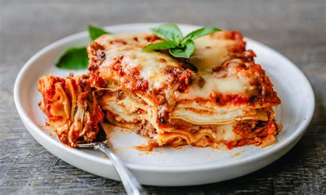 Classic Lasagna Recipe – Modern Honey