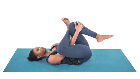 Hip, Back and Knee Pain? Try These 3 Yoga Stretches for Your Glutes ...