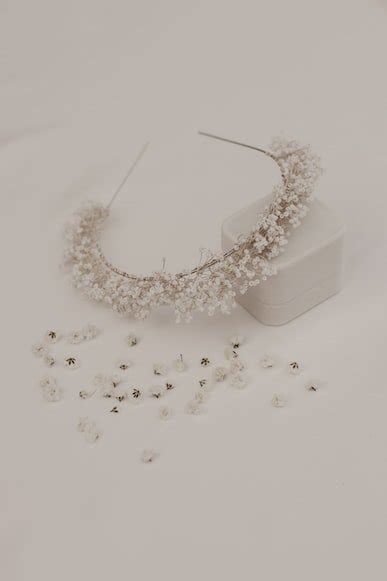 Wedding Tiaras- Which Type Will Suit Your Wedding Day? — Seattle ...