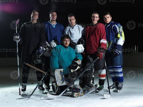 ice hockey players team 11990960 Stock Photo at Vecteezy