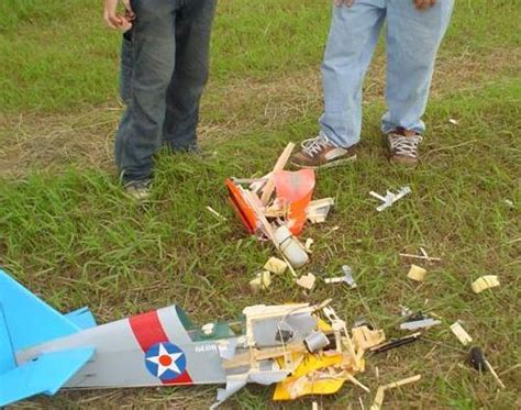 Avoiding Crashes — 5 tips to save your RC airplane! - Model Airplane News