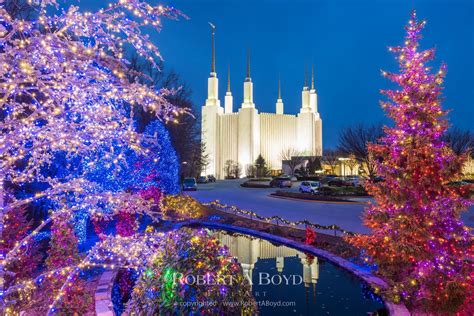 Washington DC Temple Christmas 01. Robert A. Boyd Fine Art and LDS Temples