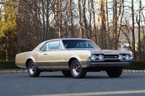 1967 Oldsmobile Cutlass 442 | Premier Auction