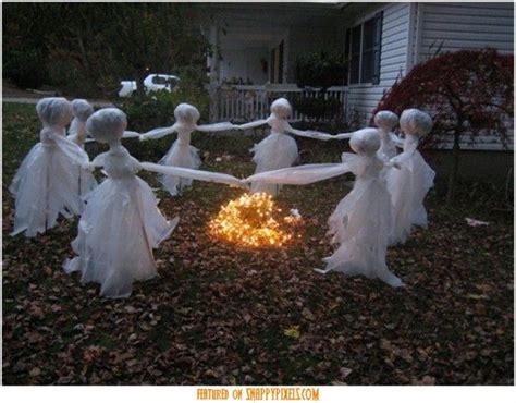 20++ Diy Halloween Yard Decorations - HOMYHOMEE