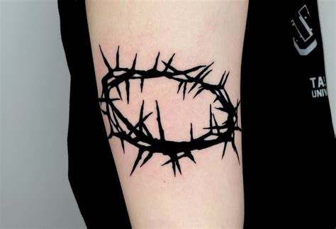 101 Best Crown Of Thorns Tattoo Ideas You'll Have To See To Believe ...