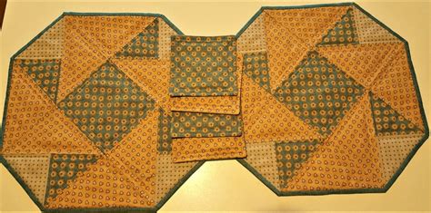 QUILTED HEXAGON PLACEMAT Set 2 Place Mats 4 Coasters Blue-green Mustard ...