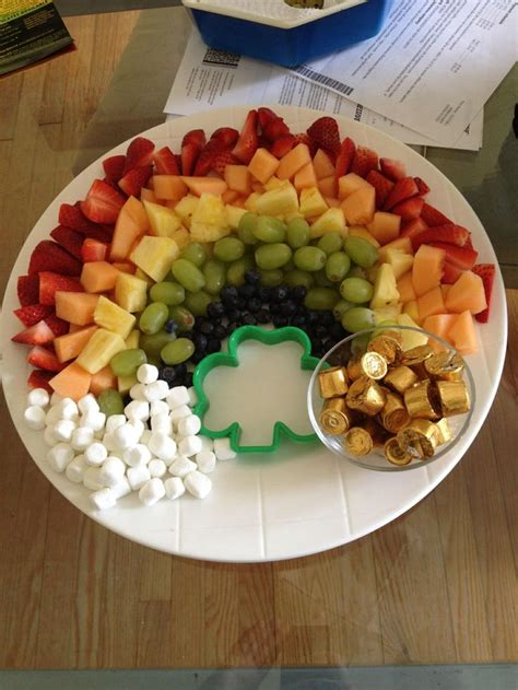 Rainbow fruit platter with a pot of gold | Rainbow fruit platters ...