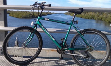 StuartBikes.com: CCM Ice Mountain Bike (Sold)