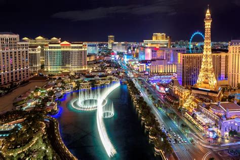 Las Vegas strip, Aerial view - New Horizons Travel