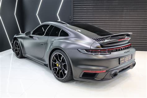 Porsche 911 Turbo S - Al Senani