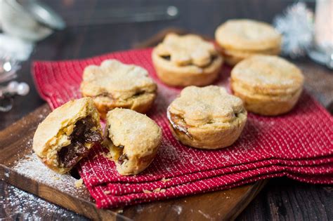 Traditional British Mince Pie Recipe