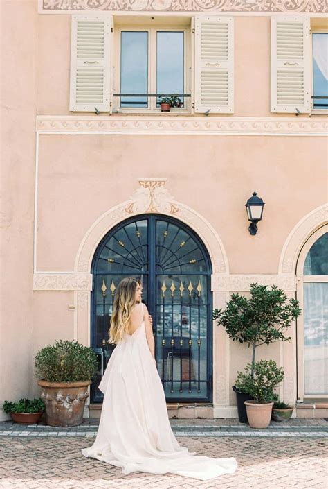 A Bride's Quick Guide To Wedding Dress Shopping - Inspired Bride