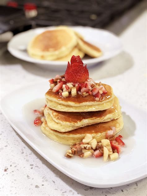 Souffle Pancakes with Strawberry Bananas and Pecans - cooking with chef ...