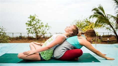 Fun Yoga Poses For Two People Yoga Poses For Two Partner Yoga Poses Images