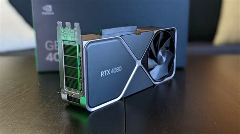 Galería: Nvidia GeForce RTX 4080 16GB Founders Edition, fotos