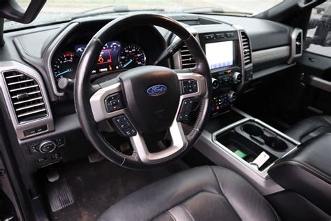 2020 Ford F-350 Super Duty Platinum | Victory Motors of Colorado