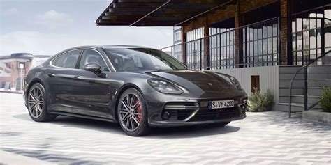 2020 Porsche Panamera Turbo Review, Pricing, and Specs