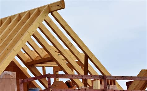 How to Install Roof Trusses - Zeeland Lumber & Supply