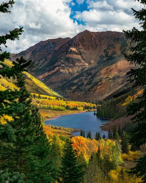 Colorado Maroon Bells in the Fall Stock Image - Image of nature, fall ...