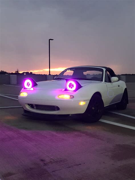 Got my new headlights installed : r/Miata