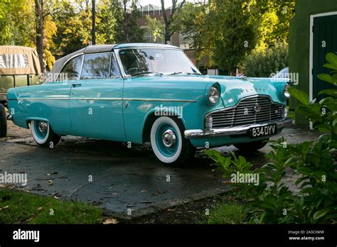 Ford zephyr convertible hi-res stock photography and images - Alamy