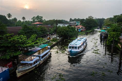 Guide To The Alleppey Backwaters In Kerala - Lost With Purpose