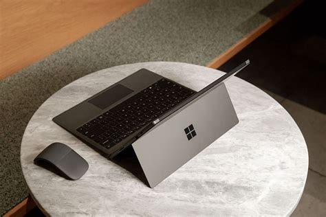 Microsoft Surface Pro 7 Brings USB-C and 10th-gen Intel Processors